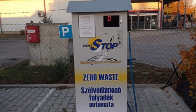 Zero Waste &ndash; Sz&eacute;lv&eacute;dőmos&oacute; folyad&eacute;k automat&aacute;t helyeztek el Veszpr&eacute;mben