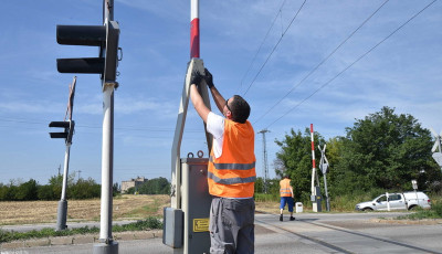 A tapolcai trag&eacute;dia marg&oacute;j&aacute;ra - Pet&iacute;ci&oacute;t ind&iacute;tott az egyik &eacute;desanya, hogy legyen minden vas&uacute;ti &aacute;tj&aacute;r&oacute;ban soromp&oacute;