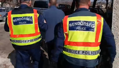 Rendszeresen b&aacute;ntalmazta &eacute;desanyj&aacute;t a v&aacute;rpalotai f&eacute;rfi