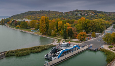 V&aacute;ltozik a balatoni kompmenetrend november 3-t&oacute;l