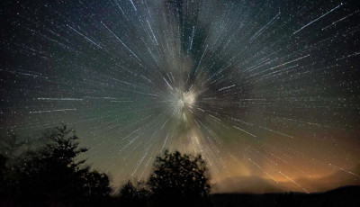 Egyed&uuml;l&aacute;ll&oacute; meteorhull&aacute;s &eacute;rkezhet m&aacute;jus v&eacute;g&eacute;n, &oacute;r&aacute;nk&eacute;nt ak&aacute;r 1400 meteor v&aacute;rhat&oacute;