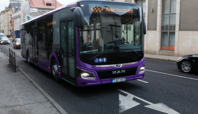 V&eacute;ge a janu&aacute;rnak, v&eacute;ge az ingyenes buszoz&aacute;snak &ndash; Mutatjuk, kinek kell jegyet v&aacute;ltani
