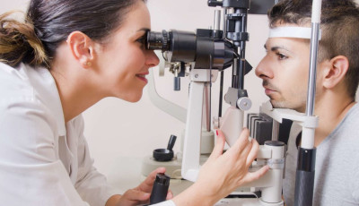 Sz&aacute;mos optika v&eacute;gez l&aacute;t&aacute;s- &eacute;s szem&uuml;vegellenőrz&eacute;st teljesen ingyen okt&oacute;berben