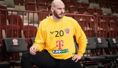 Ma bemutatkozhat a Veszpr&eacute;m &uacute;j kapusa