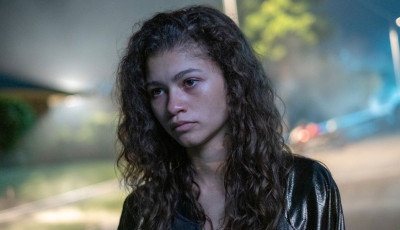 Zendaya figyelmeztette a k&ouml;z&ouml;ns&eacute;get - Az Euf&oacute;ria sorozat nem val&oacute; mindenkinek