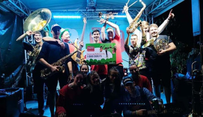 A Lanou megnyerte, a HuMen Brass Band lett a k&ouml;z&ouml;ns&eacute;g kedvence az Utcazen&eacute;n