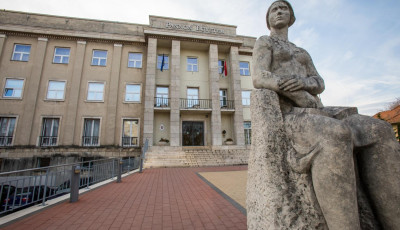 T&ouml;meges modellv&aacute;lt&aacute;s a magyar egyetemeken: 1500 milli&aacute;rd &eacute;rkezik a szektorba