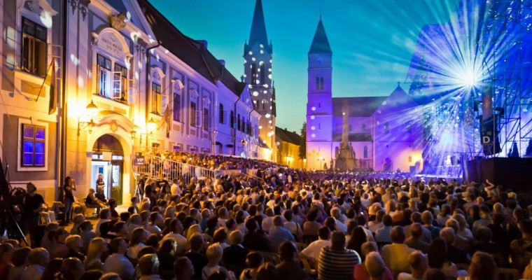 &Uacute;j időpontban rendezik meg az idei Veszpr&eacute;mfestet