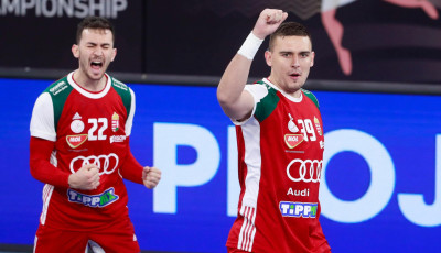 Folytat&oacute;dik a k&ouml;z&eacute;pd&ouml;ntő - Győzni kell a lengyelek ellen