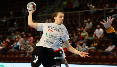 N&eacute;zők előtt nyert a VKKFT a Veszpr&eacute;m Ar&eacute;n&aacute;ban