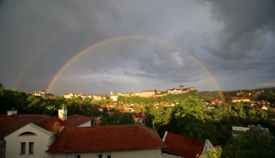 Dupla sziv&aacute;rv&aacute;ny festette be Veszpr&eacute;m &eacute;gboltj&aacute;t - Instagram H&iacute;rad&oacute;