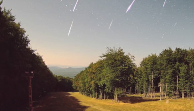 Lemaradt&aacute;l? &Iacute;gy suhantak felett&uuml;nk a Perseid&aacute;k - VIDE&Oacute;