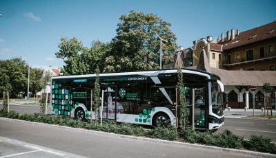 Orsz&aacute;gszerte 1100 elektromos busz &aacute;llhat forgalomba 2025-ig