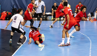 Ingyen bel&eacute;p&eacute;ssel n&eacute;zhetj&uuml;k majd a Wisla Plock ellen felk&eacute;sz&uuml;l&eacute;si m&eacute;rkőz&eacute;st