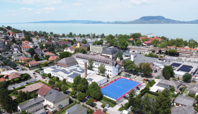 Lőszert tal&aacute;ltak egy fony&oacute;di gimi alagsor&aacute;ban &ndash; azonnal ki&uuml;r&iacute;tett&eacute;k a sulit