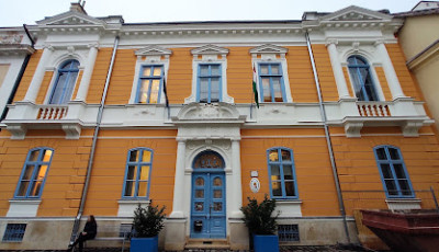 Egymilli&aacute;rdos ingatlancsal&aacute;si &uuml;gy - 24 v&aacute;dlott ellen emeltek v&aacute;dat Veszpr&eacute;mben