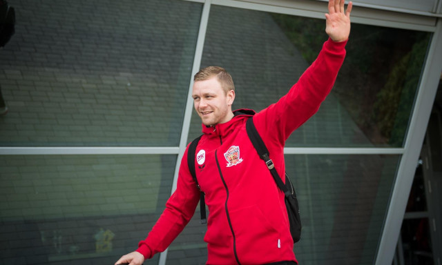 A szezon v&eacute;g&eacute;n befejezi a p&aacute;lyafut&aacute;s&aacute;t Palmarsson