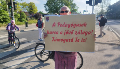 &bdquo;A pedag&oacute;gusok harca a j&ouml;vő z&aacute;loga&rdquo; - Zebraszerda Veszpr&eacute;mben