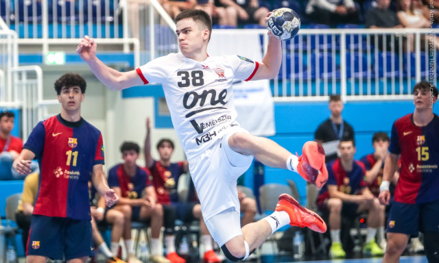 Ez&uuml;st&eacute;rmet szerzett a Veszpr&eacute;m a k&eacute;zilabda ifi BL-ben