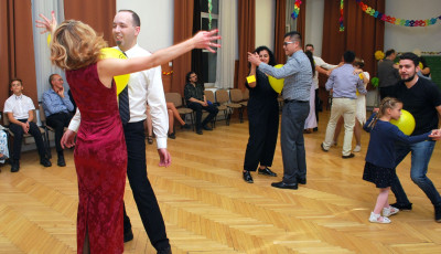 J&ouml;n a 80. veszpr&eacute;mi Őszi B&aacute;l