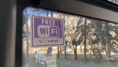 Hogy senki se unatkozzon - M&aacute;r Wi-Fi is van az &uacute;j V-buszokon
