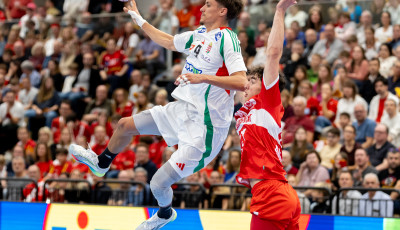 M&aacute;r kaphat&oacute;k jegyek a magyar&ndash;rom&aacute;n k&eacute;zilabda felk&eacute;sz&uuml;l&eacute;s m&eacute;rkőz&eacute;sre