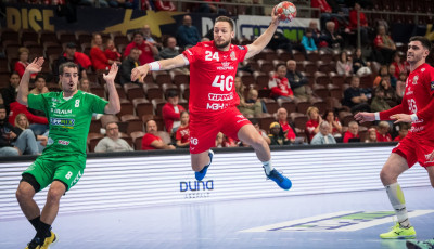 T&uuml;k&ouml;rsima veszpr&eacute;mi siker Gy&ouml;ngy&ouml;s&ouml;n - Cs&uuml;t&ouml;rt&ouml;k&ouml;n pedig m&aacute;r a BL-ben folytatja a Veszpr&eacute;m