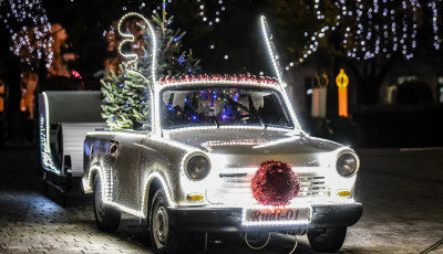 Mintha egy m&aacute;sik vil&aacute;g lenne &ndash; Csorna, a legkar&aacute;csonyibb v&aacute;ros