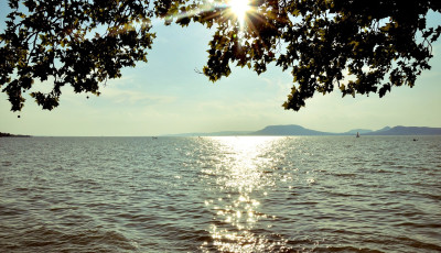 Si&oacute;fok volt az első sz&aacute;m&uacute; c&eacute;lpont, Balatonf&uuml;red a m&aacute;sodik az idei nyaral&aacute;si szezonban