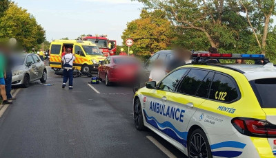 S&uacute;lyos s&eacute;r&uuml;l&eacute;seket szenvedett egy motoros Balatonakalin&aacute;l