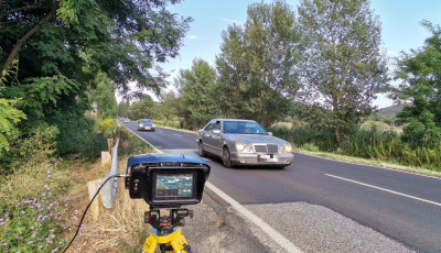 Sietős Veszpr&eacute;m - 156 gyorshajt&oacute;t szűrtek ki a megy&eacute;ben a nagy razzia alatt
