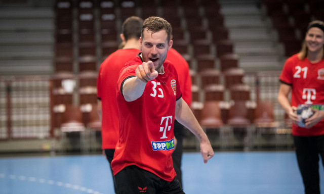D&aacute;ni&aacute;ban l&eacute;p p&aacute;ly&aacute;ra a Telekom Veszpr&eacute;m szerda este