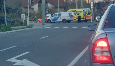 Rollerest g&aacute;zoltak a F&uuml;redi &uacute;ti kereszteződ&eacute;sben