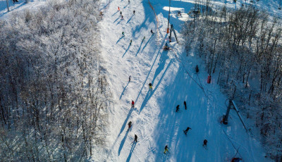 Ir&aacute;ny Epl&eacute;ny! Szombaton &uacute;jra j&ouml;n a s&iacute;p&aacute;ly&aacute;k &eacute;jszak&aacute;ja