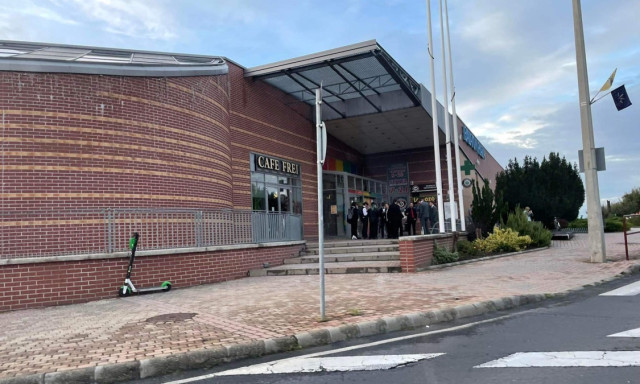 Mozi Gen Z m&oacute;dra, avagy tinik talpig pingvinben a Minyonok vet&iacute;t&eacute;s&eacute;n Veszpr&eacute;mben