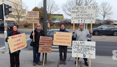 &bdquo;A demokr&aacute;cia nem főn&eacute;v, hanem ige!&rdquo; &ndash; k&eacute;pek a febru&aacute;r 28-i zebraszerd&aacute;r&oacute;l