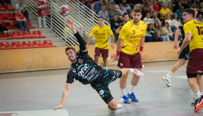 Egy h&iacute;j&aacute;n h&uacute;sz g&oacute;llal nyert a Veszpr&eacute;m Budai Farkasok otthon&aacute;ban