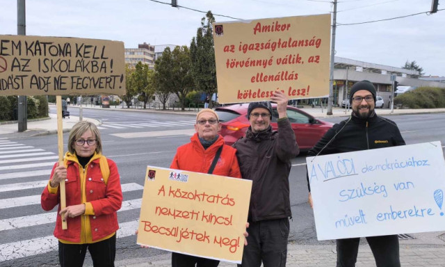 &Uacute;jraindul a zebraszerda akci&oacute; Veszpr&eacute;mben