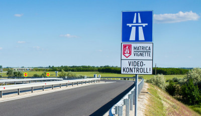 Az aut&oacute;p&aacute;lya matric&aacute;k &aacute;r&aacute;t is megemelik