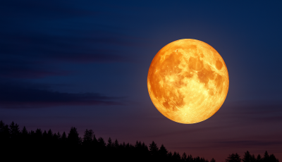 Szerd&aacute;n &eacute;rkezik a &bdquo;H&oacute;d Hold&rdquo; &ndash; az &eacute;v egyik legf&eacute;nyesebb teliholdja