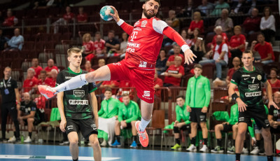 A Magyar Kupa n&eacute;gyesd&ouml;ntőj&eacute;be jut&aacute;s&aacute;&eacute;rt j&aacute;tszik ma a Telekom Veszpr&eacute;m
