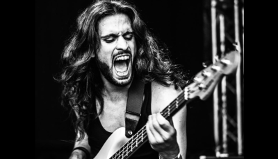 24 &eacute;vesen elhunyt a Moszkvat&eacute;r veszpr&eacute;mi sz&uuml;let&eacute;sű basszusgit&aacute;rosa