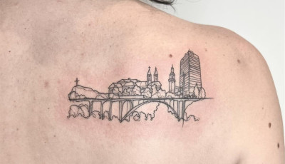 Ilyen biztos nincs m&aacute;snak - Veszpr&eacute;m v&aacute;ros tetov&aacute;l&aacute;s k&eacute;sz&uuml;lt a Black Line Tattoo szalonban