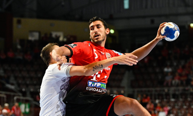 F&eacute;rfi k&eacute;zilabda SEHA Liga - N&eacute;gyes d&ouml;ntőbe jutott a c&iacute;mv&eacute;dő Veszpr&eacute;m