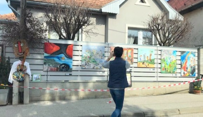 Ilyet is l&aacute;thattak, akik j&oacute;kor voltak j&oacute; helyen &ndash; Ker&iacute;t&eacute;st&aacute;rlat sz&iacute;nes&iacute;tette Lit&eacute;rt