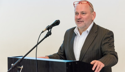 &Aacute;tadt&aacute;k a Veszpr&eacute;m megye &ouml;nk&eacute;ntesei d&iacute;jakat