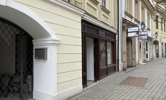 Megint csak valami &uacute;j &ndash; Fagyiudvar ny&iacute;lik Veszpr&eacute;mben