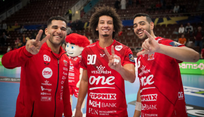 Utols&oacute; előtti csoportm&eacute;rkőz&eacute;s&eacute;re k&eacute;sz&uuml;l a BL-ben a Veszpr&eacute;m