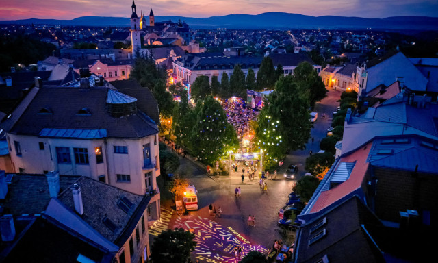 Veszpr&eacute;m Eur&oacute;pa legcsal&aacute;dbar&aacute;tabb v&aacute;rosi desztin&aacute;ci&oacute;ja &eacute;s hetedik Eur&oacute;pa legjobb &uacute;ti c&eacute;lja