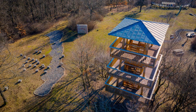 &Eacute;letvesz&eacute;ly miatt lez&aacute;rt&aacute;k - Bont&aacute;s v&aacute;r a Halom-hegyi kil&aacute;t&oacute;ra